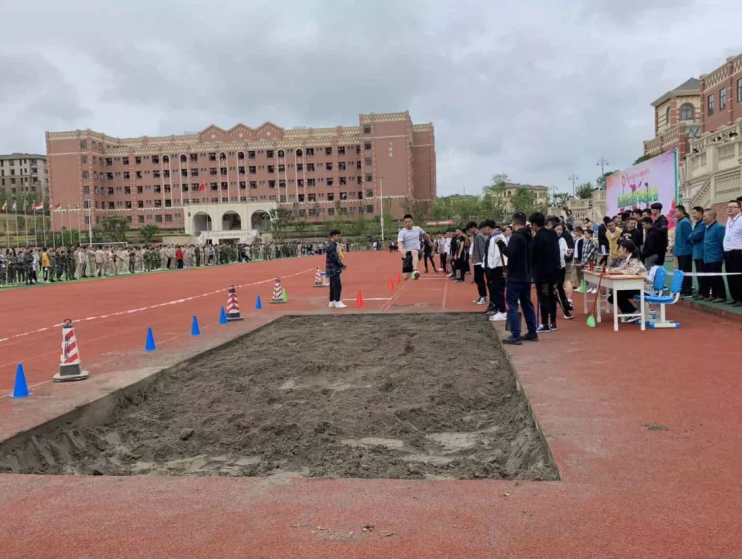 1555650195130085.png QQ截圖20190419121901.png