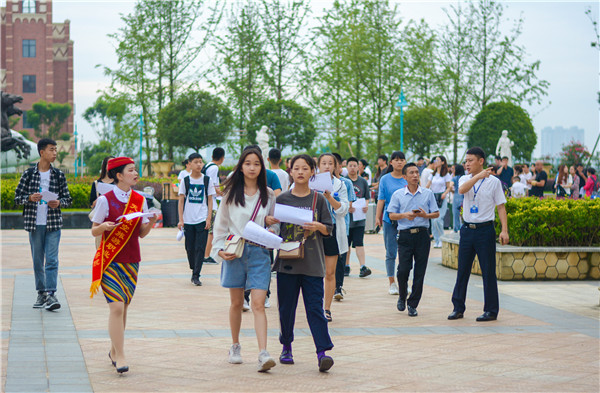 1564536702116732.jpg DSC_1547.jpg