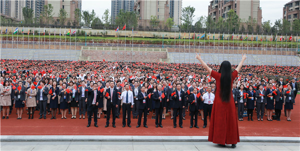 1570500935520813.jpg IMG_5977.jpg