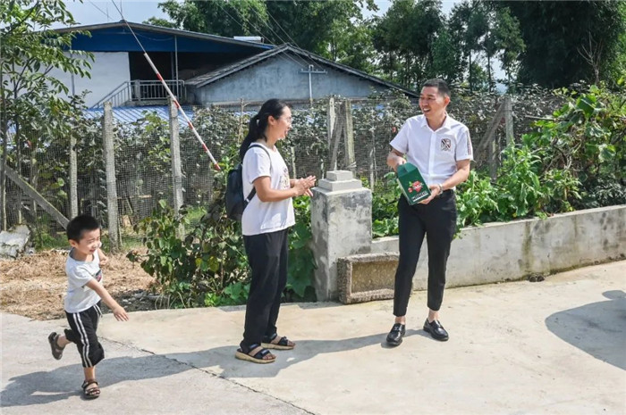 1600849583512938.jpg 摘下獼猴桃.jpg