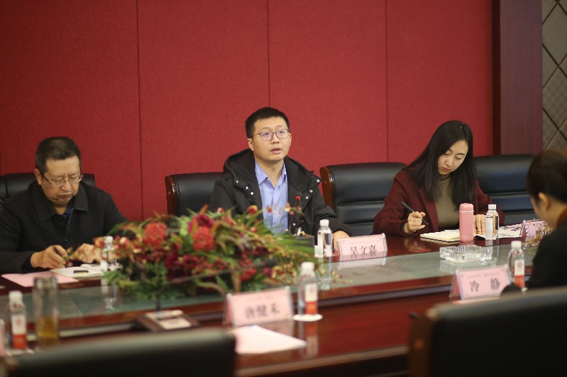 1604656424101314.jpg IMG_2332~1.jpg