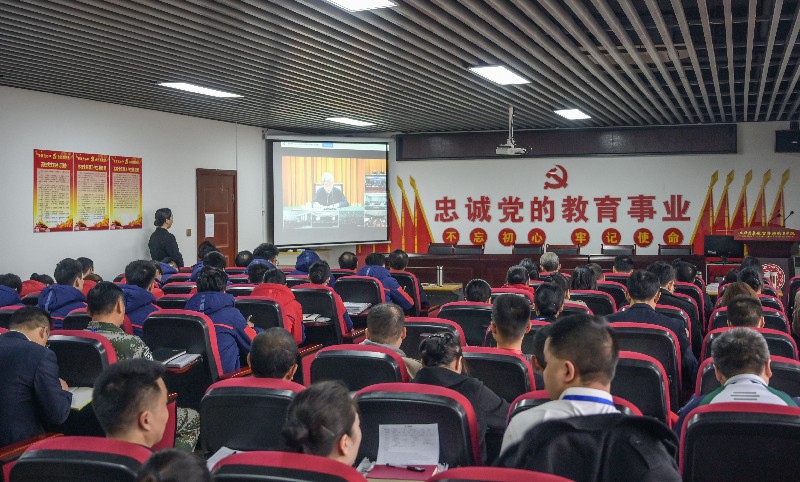 1605682931120695.jpg DSC_1398~1.jpg