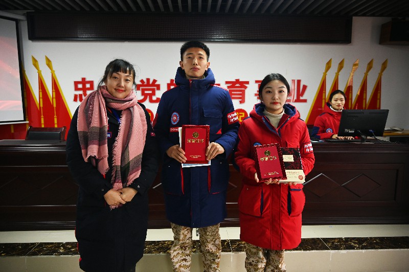 1610109280442753.jpg DSC_3062~1.jpg