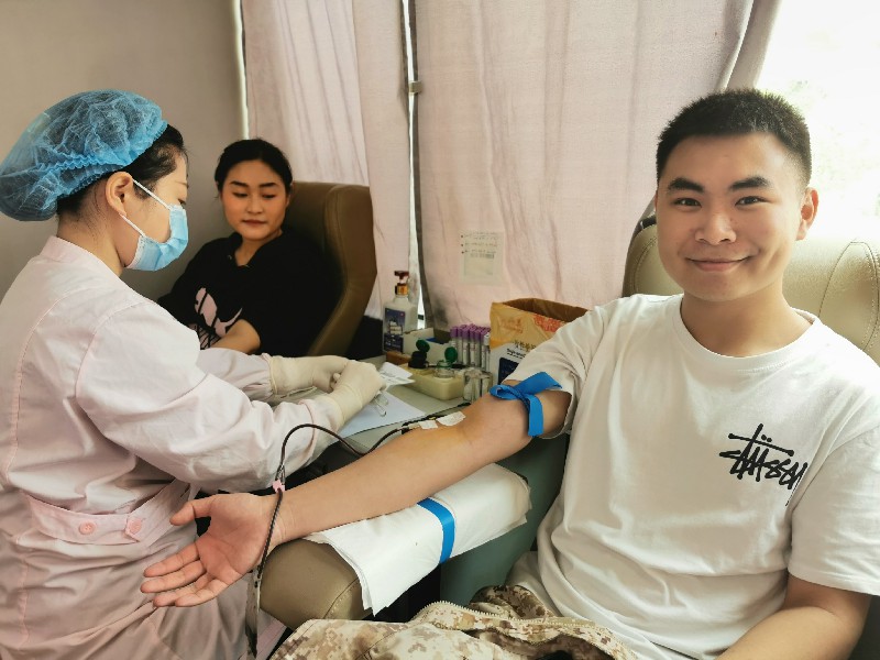 1619691563249283.jpg 獻(xiàn)血活動(dòng)照片mmexport1619687956247~1.jpg