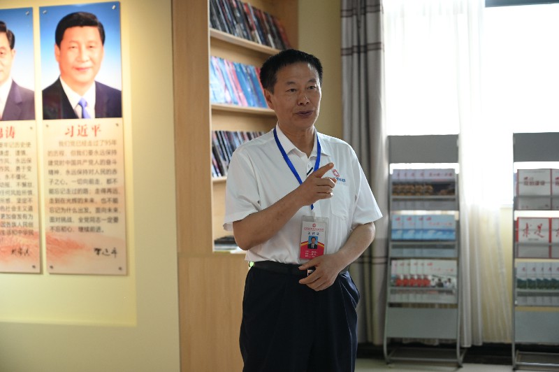 1622275935615268.jpg DSC_0483~1.jpg