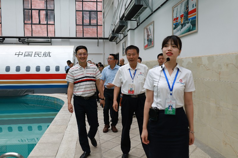 1624497791125502.jpg IMG_0157~1.jpg