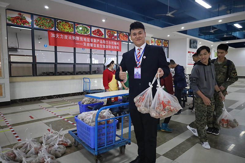 1634039225132490.jpg IMG_3779.jpg