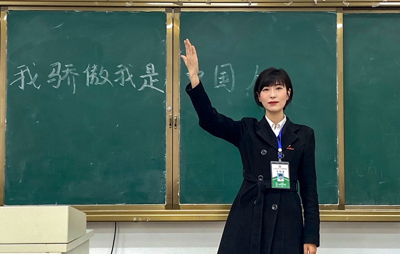 1635651592747505.jpg 0DC26E6F91FC48184B86FC04B1329DE5.jpg