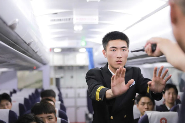 1652065022196224.jpg 26_副本.jpg