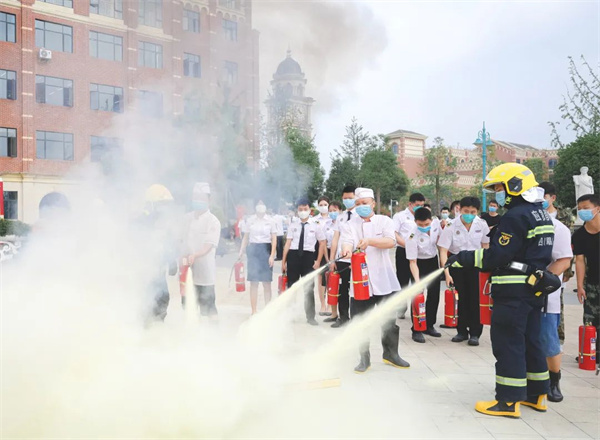 1652944072458030.jpg 15.jpg