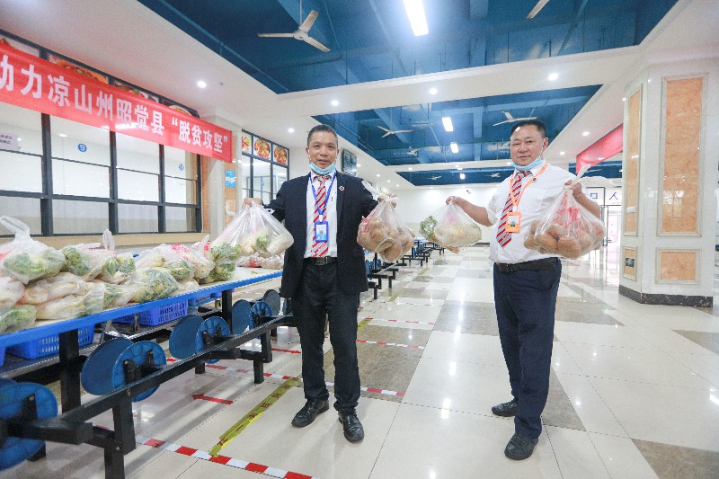 1667807787135395.jpg IMG_0328~1.jpg