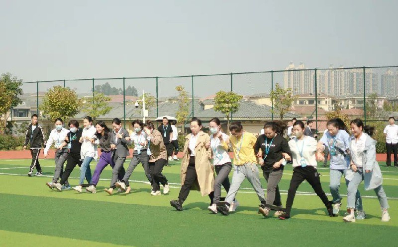 1667878949822595.jpg 35d3c039c6aba05031a41fc7f250f4d.jpg