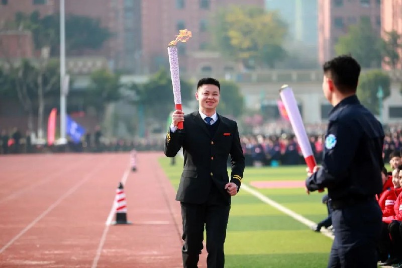 1677463777898116.jpg 24eb3b3c1701f95f3431720f92abff7.jpg