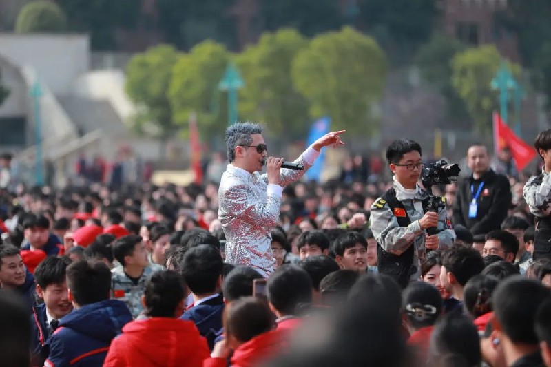 1677464450733261.jpg aa7f5a73ca9db7b6f8451bc83c3c2bf.jpg