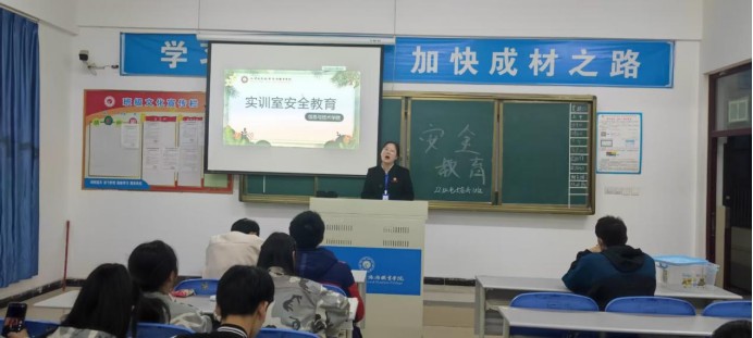 1682044898423949.jpg e2f53e2328f7ebca81fb763d4341e30.jpg