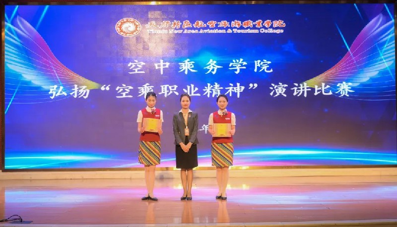 1684898336215804.jpg 4c17d2471758a2f7bbcf7a5555981e9.jpg