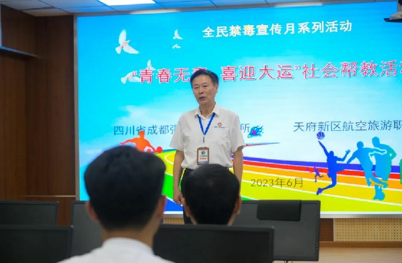 1689735588650812.jpg 44a9967bbf111205f2db3460eaa5797.jpg