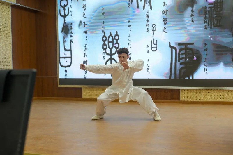 1689735882137929.jpg 5dbfdf6dd115be8d0682ef20bbb6a19.jpg