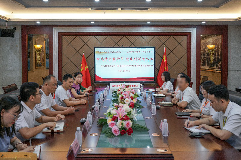 1694136628241494.jpg DSC05785~1.jpg