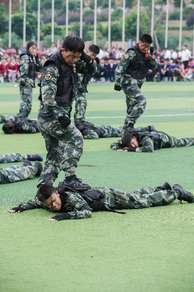 1696070449405359.jpg DSC07325.jpg