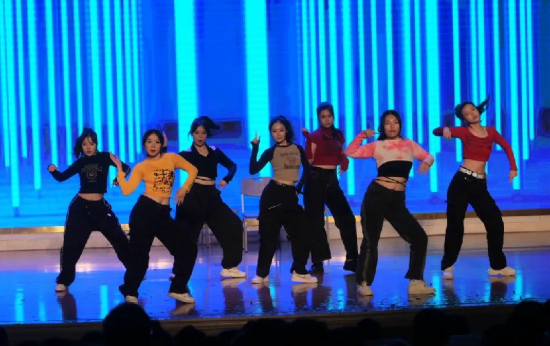 1698111949211415.jpg 9.jpg