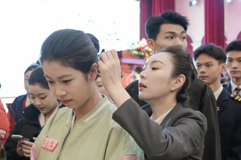 1698304185329408.jpg 4.jpg