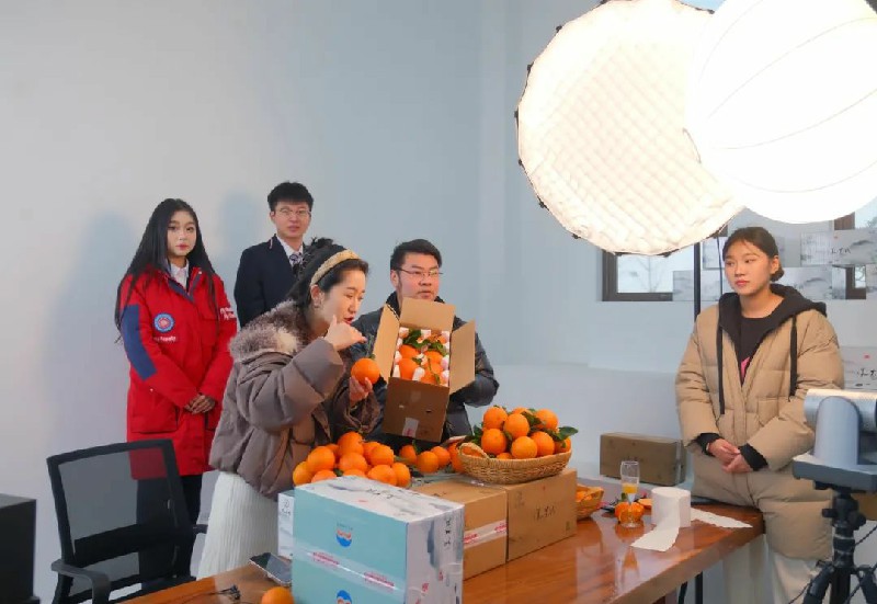 1703473611743804.jpg 3.jpg