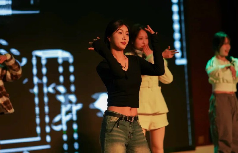 1703475082106748.jpg 33.jpg