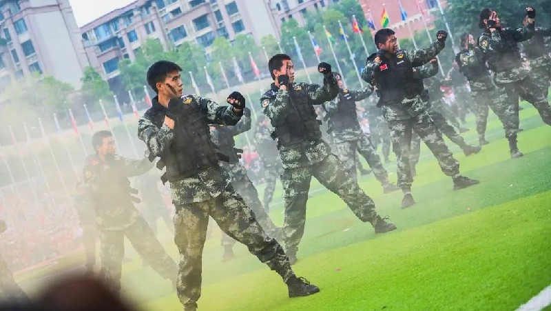 1708833362481009.jpg 32.jpg