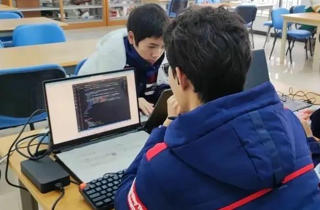 1709704281310689.jpg 4.jpg