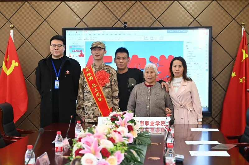 1711000018485441.jpg 640 (11)~1.jpg