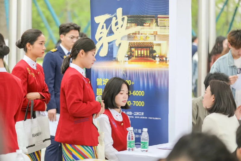 1713234022460999.jpg 8.jpg