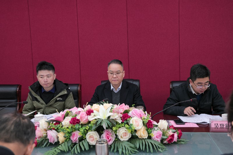 1740449638100431.jpg IL3A6208~1.jpg