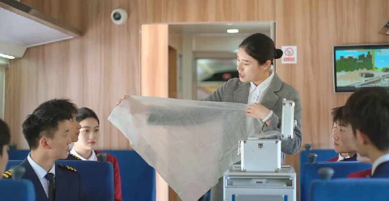 1742196684960469.jpg 35d8e8c4e700905ffdd1ed3318dca43.jpg