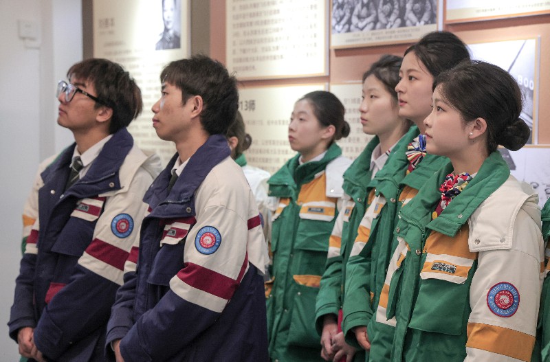 1743769554911241.jpg IL3A1386.jpg