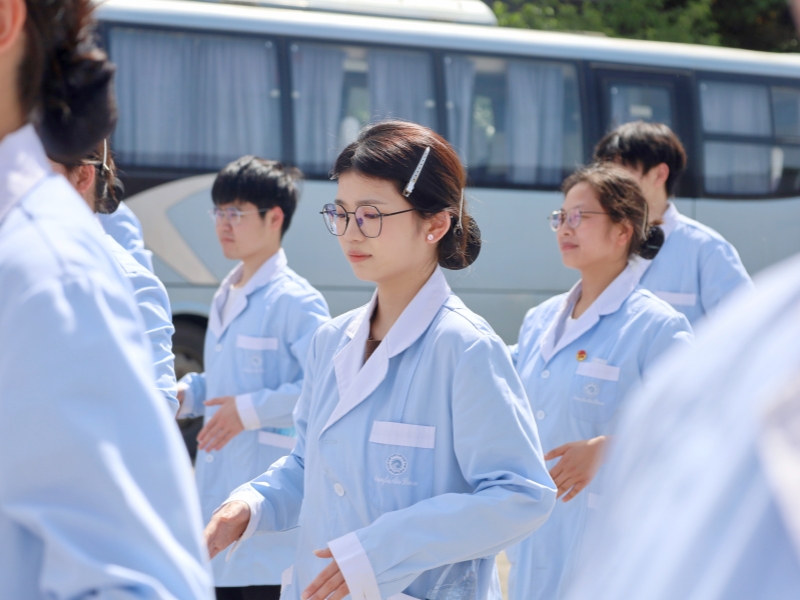 1746756384304665.jpg IMG_3237.JPG